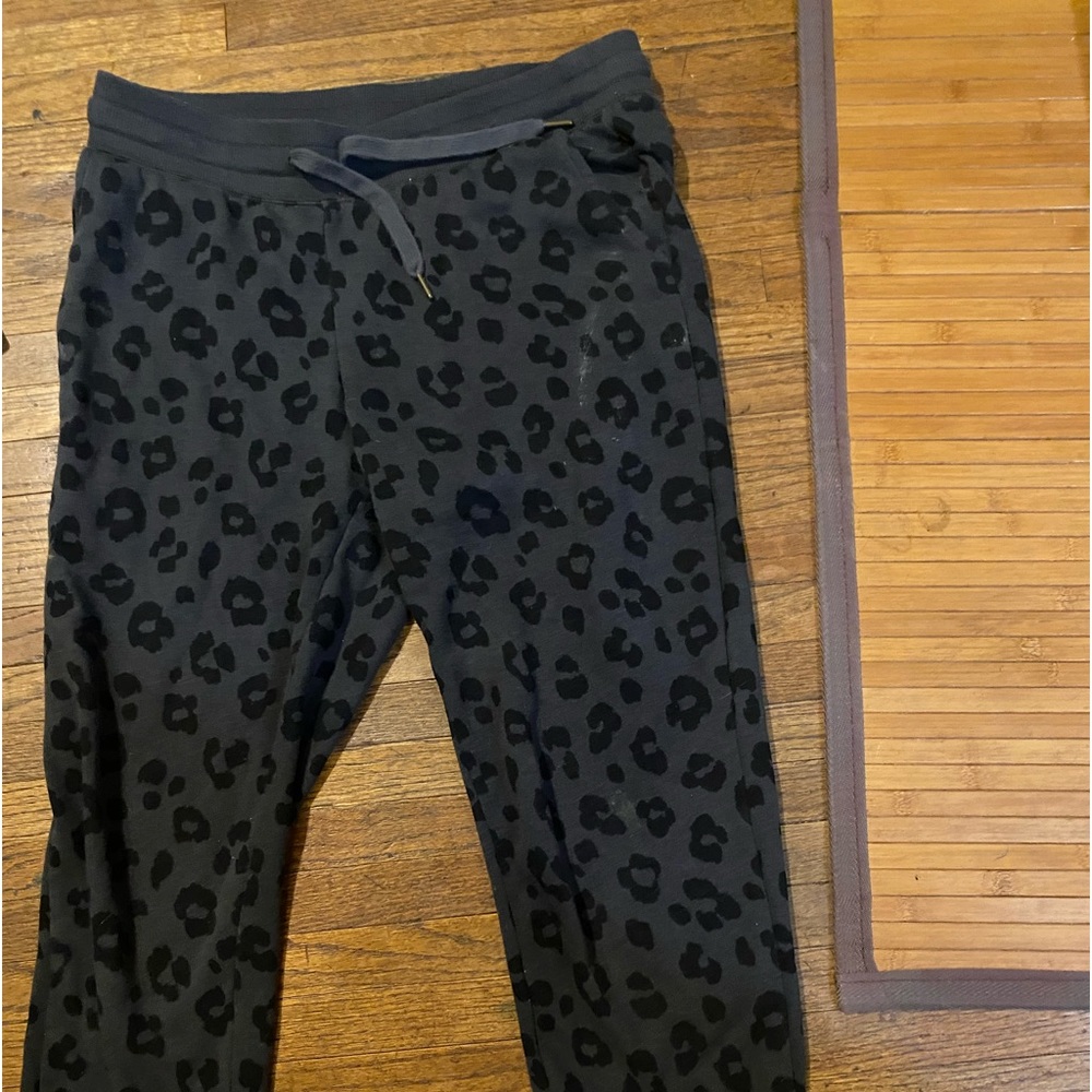 Size small leopard print pants. Used with stain by knee only $5